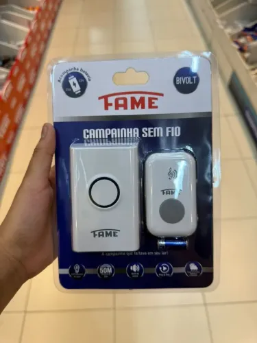 CAMPAINHA BLACK SEM FIO BIVOLT COM BATERIA FAME<br><br>R$ 81,16?<br>CÓDIGO: 172380