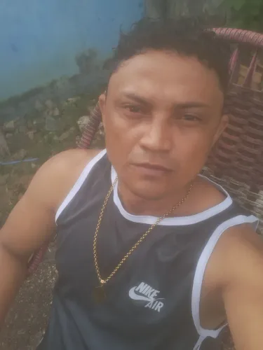 Disponível para trabalhar a noite