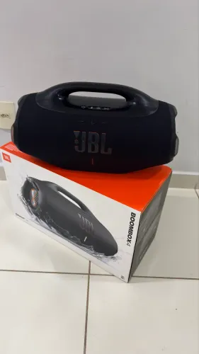 Bombox 4 