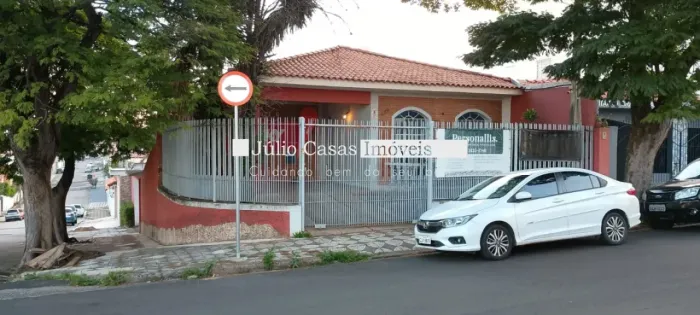 Casa para venda e locação na Vila Carvalho