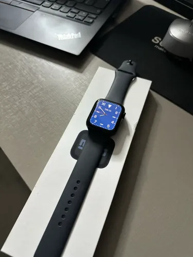 Apple Watch SE 2ª Geração 44mm GPS Midnight - Estado de Novo