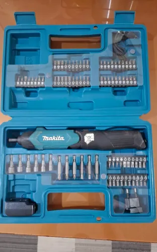 Parafusadeira a Bateria 3.6V Makita