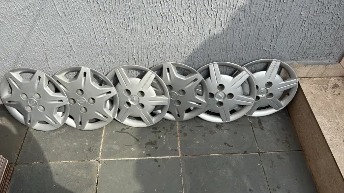 Calotas aro 13 original gm
