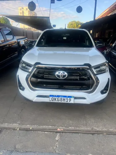 Toyota Hilux CD SRX 4X4 2.8 TDI 16V Diesel Aut. 2019