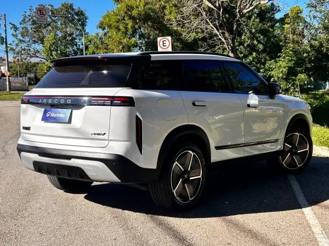 Jaecoo 7 / J7 Luxury 1.5 TB 16V AUT 5P (híbrido) 2026