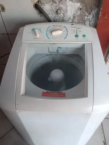Eletrolux 09 kg