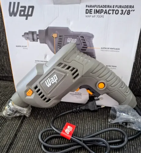 Furadeira Wap 700w 220v
