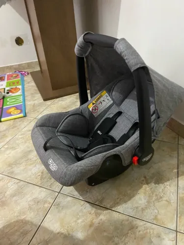 Bebê conforto Cosco Novo