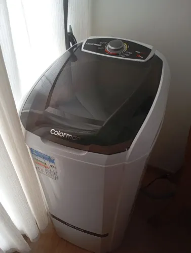 Tanquinho de lavar roupa