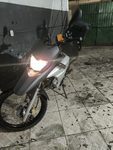 Honda XRE 300 - 2017