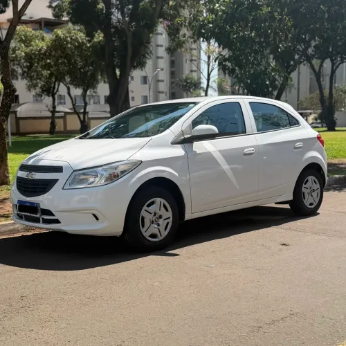Chevrolet Onix Hatch LS 1.0 8V Flex Power Mec. 4P 2015