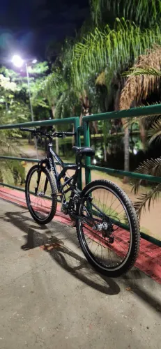 Bicicleta aro 26 com marchas aceito cartão, entrego