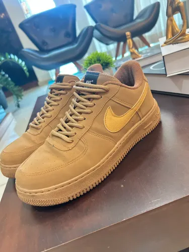 Nike Air Force 42