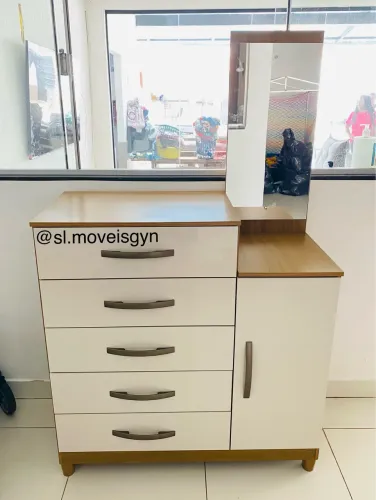 Cômoda Bella com espelho 