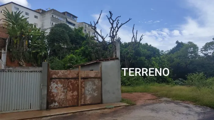 VENDO TERRENO FINAL DE LINHA DO DORON
