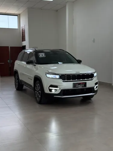 Jeep Commander Limited T270 1.3 TB Flex AUT 2023