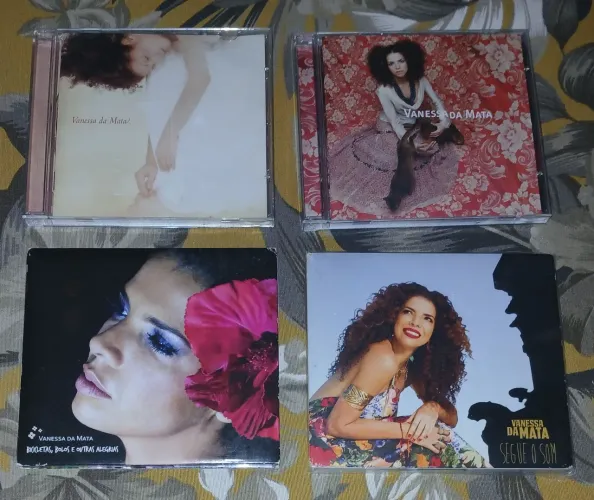 SALDÃO: Lote de Cds Vanessa da Mata (4 Cds)