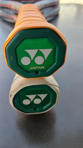 Par Yonex vcore 100