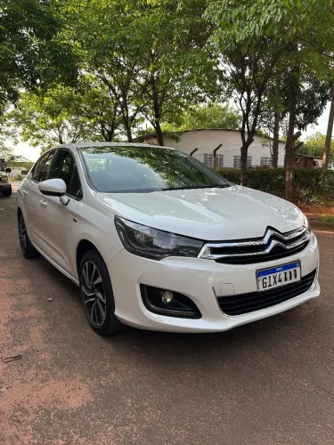 Citroen C4 Lounge S 1.6 Turbo Flex Aut. 2017