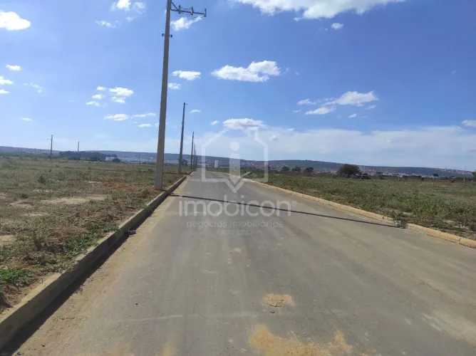 Loteamento Jardim São Pedro, lotes de 250 m² / 1000 m²- Bairro Planejado - Morada Nova - V