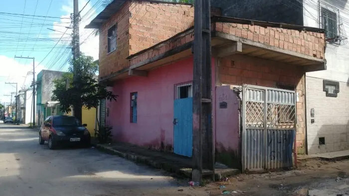 Casa em porto seguro no bairro Cambolo