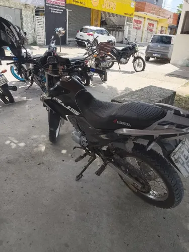 Vendo moto bross 150 ou troco em pop