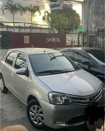 Toyota Etios X 1.3 Flex 16V 5P Mec. 2016