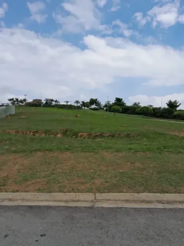 Terreno em Condomínio para Venda em Santana de Parnaíba, Quintas do Ingaí