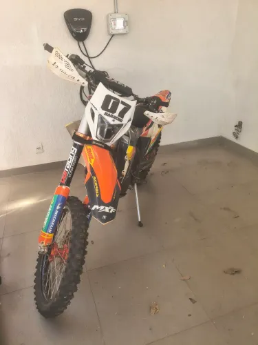 Moto MXF Moto Cross 300 CC