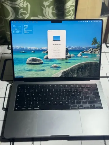 MacBook M1 Pro 14 pol 16GB RAM 1TB SSD