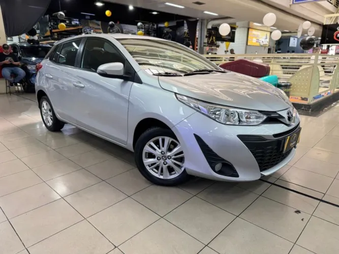 Toyota Yaris XL 1.3 Flex 16V 5P Aut. 2019