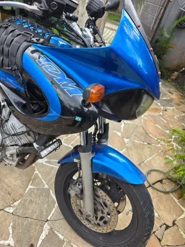 Uma experiência única, excelente motocicleta.