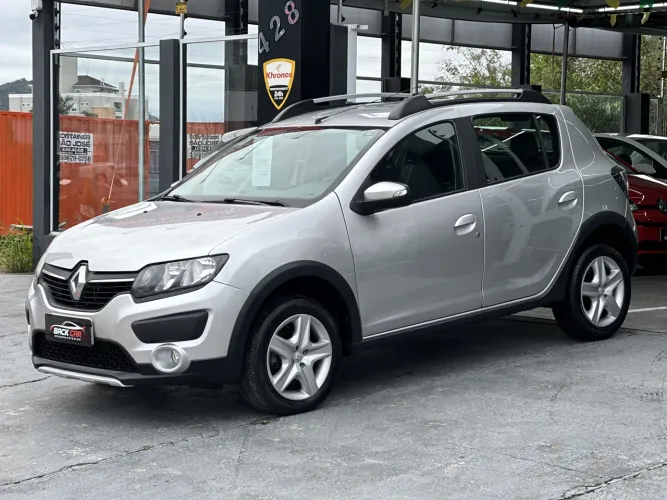 Renault Sandero Step. Easy R H-power 1.6 8V 2015