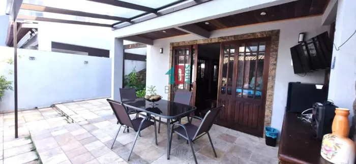 Recreio dos Bandeirantes | Casa de Condomínio 5 quartos, sendo 3 suites
