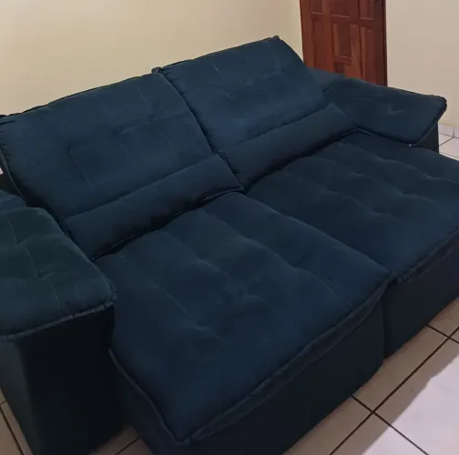 Sofá confortável em ótimo estado