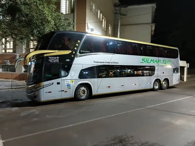 Ônibus Paradiso dd 1800 new g7 43 lugares leito Total <br>Troco por G8