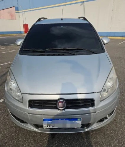 Fiat Idea Attractive 1.4 Fire Flex 8V 5P 2012