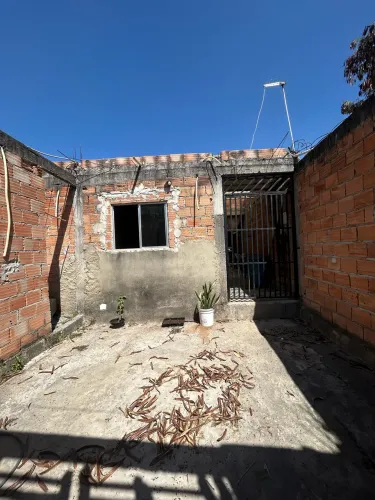 CASA EM ACABAMENTO À VENDA JARDIM VITÓRIA