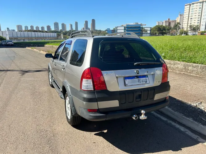 Fiat Palio Week. Adv/adv Tryon 1.8 MPI Flex 2005