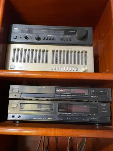 Aparelhagem Vintage Kenwood / Sansui / Sony - Amplificador, Tuner, Receiver e CD Player
