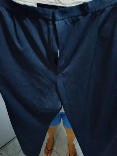 Calça grande tamanho 70 