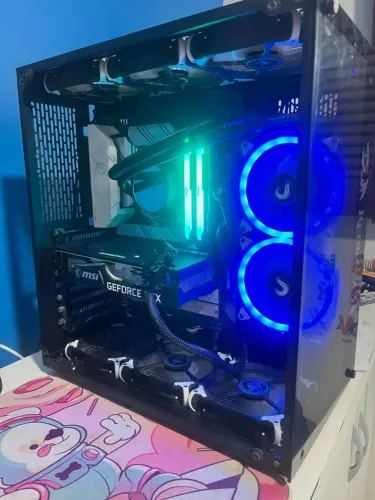 RYZEN 7 5700X3D 32G RAM 1TBM 