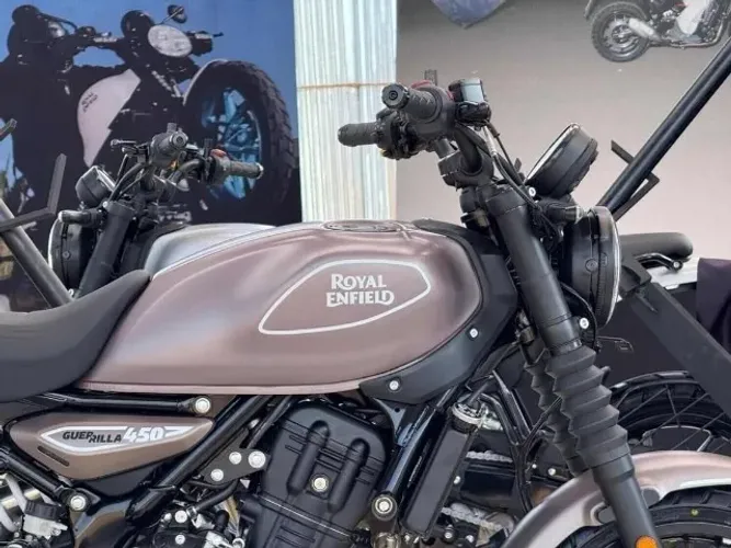 *Royal Enfield Guerrilla 450 Zero KM disponível - Bruna 2 1 9 7 1 4 0 6 3 8 7