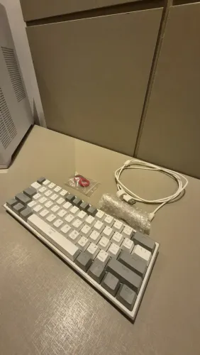 Teclado Mecânico Gamer Redragon Fizz RGB