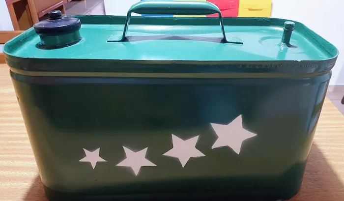 Galão raridade de ferro