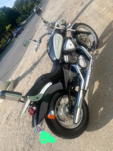 Honda Shadow VT 600C 2004