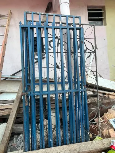 Vende-se portões 2m de altura X 90 de largura