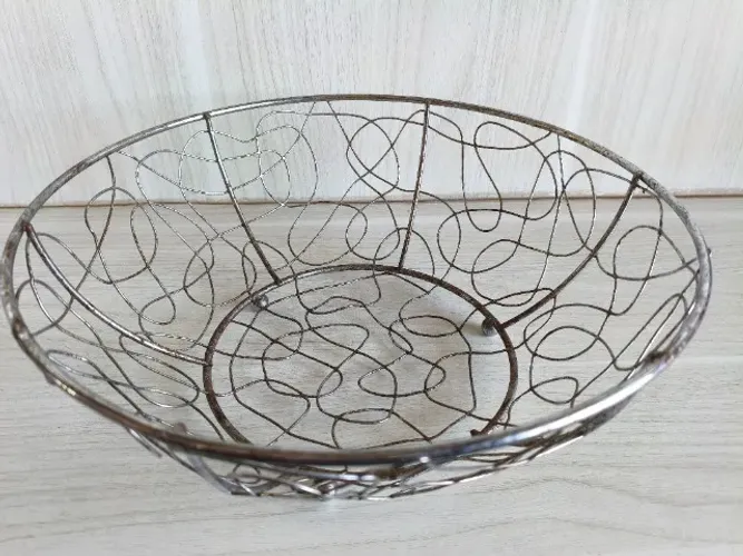 Fruteira Antiga ornamentada anos 90 item de coleção Vintage lindo. Item lindo para você