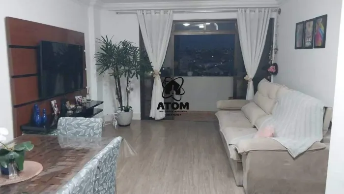Apartamento com Sacada á Venda no Centro - Taubaté
