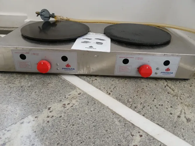 Máquina de Crepe Francês Progás PRKF-202 G - 2 Chapas - A Gás